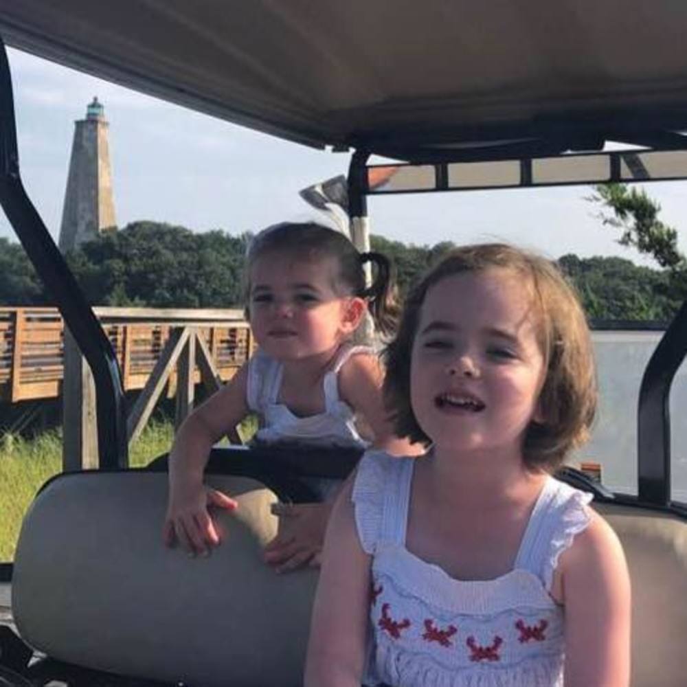 Meet your Posher, Liz